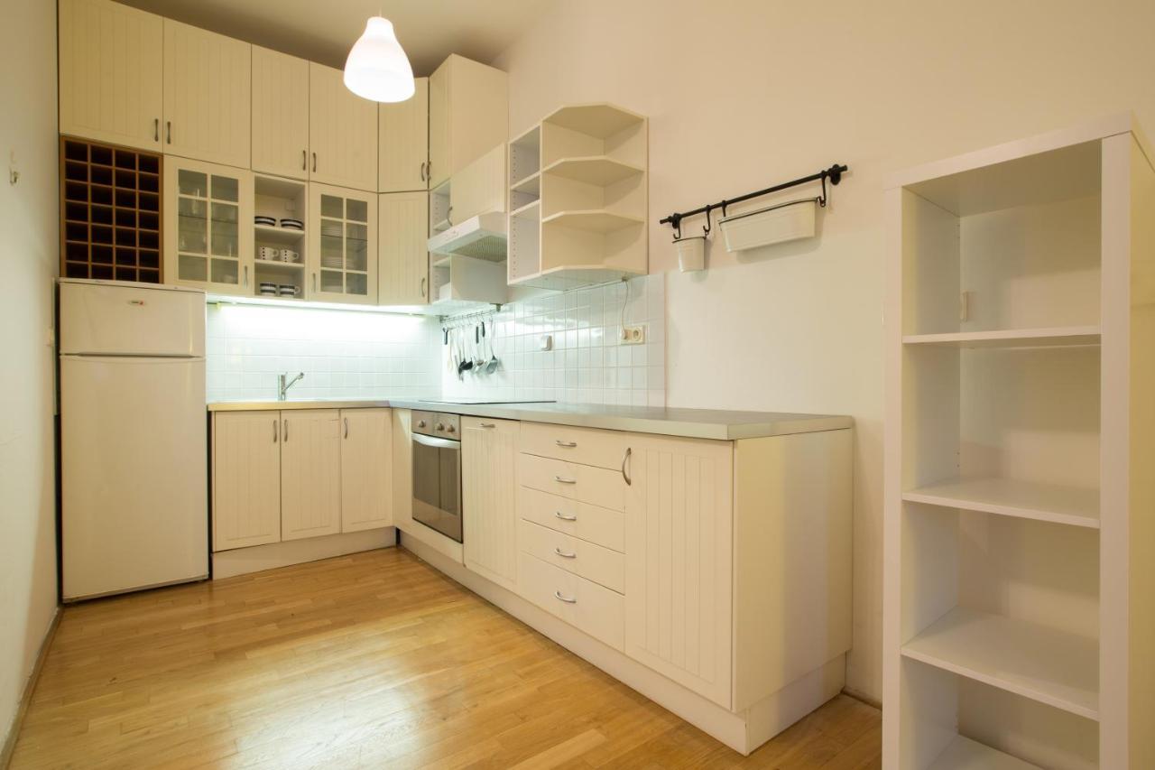 Elegant Apartment With Free Garage In The Center Of פראג מראה חיצוני תמונה